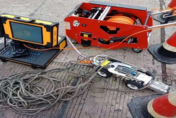 渭源CCTV管道检测机器人