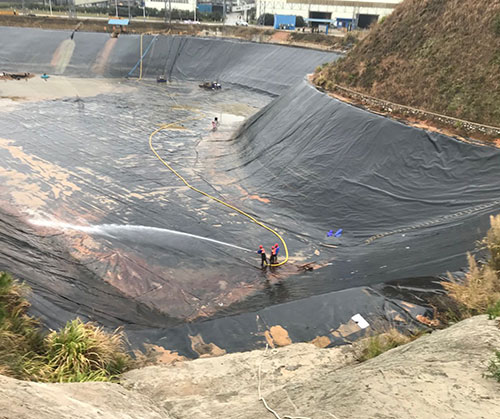 渭源废水池清理